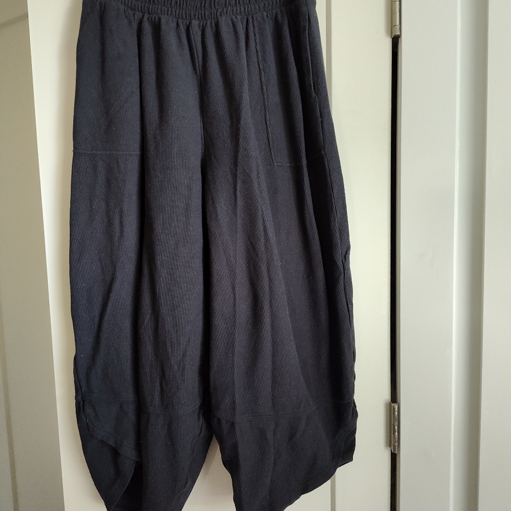 Free People cotton pants, new condition, black, size M